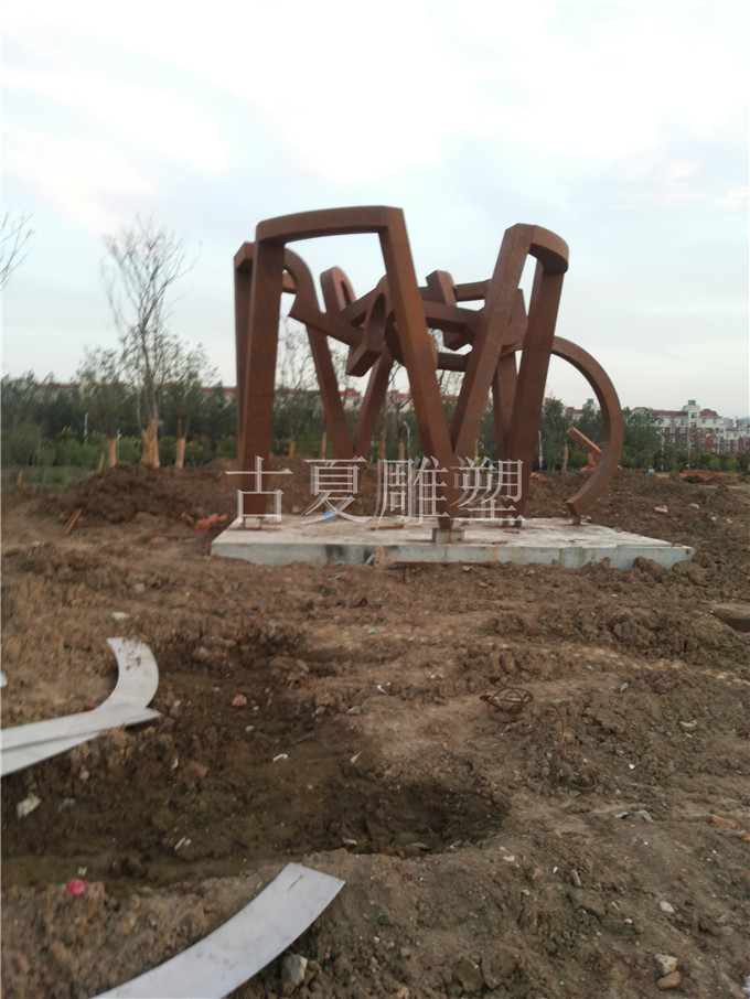 上海锈板雕塑加工制作
